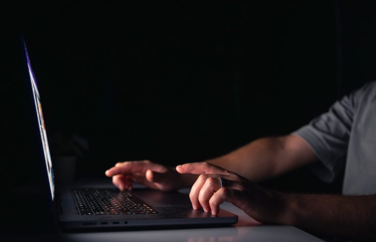 Verhaltenstipps Beschuldigung Straftat Richterhammer Verhaltenstipps Beschuldigung Straftat Richterhammer